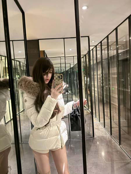 2025年11月18日入荷秋冬新作Moncler ダウンジャケット ファッション/誕生日プレゼント/贈り物 can工場