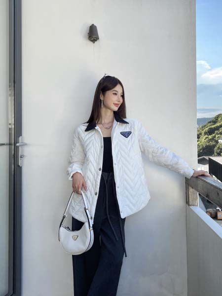 2025年11月18日入荷秋冬新作PRADA ジャケットファッション/誕生日プレゼント/贈り物 can工場