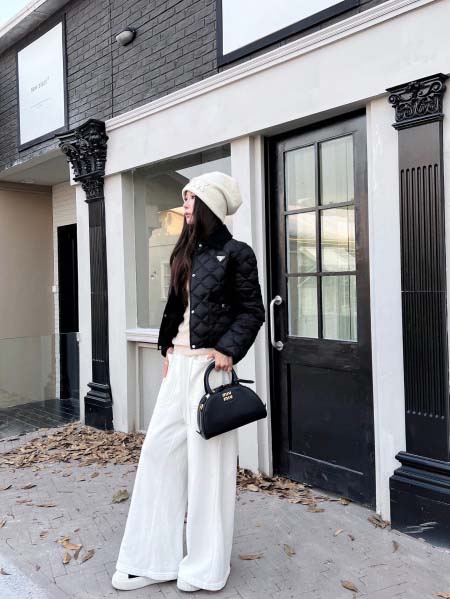 2025年11月18日入荷秋冬新作PRADAジャケットファッション/誕生日プレゼント/贈り物 can工場