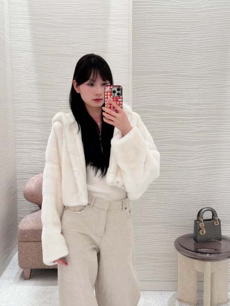 2025年11月18日入荷秋冬新作DIORファッション/誕生日プレゼント/贈り物 can工場