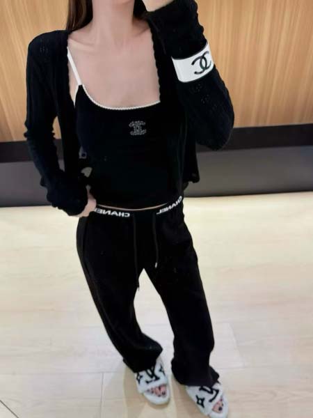 2025年11月20日入荷秋冬新作シャネル ズボン  ファッション/誕生日プレゼント/贈り物 can工場