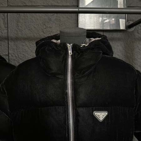 2025年11月22日入荷秋冬新作pradaダウンジャケットファッション/誕生日プレゼント/贈り物 can工場