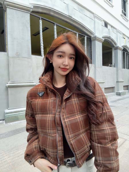 2025年11月22日入荷秋冬新作Pradaダウンジャケットファッション/誕生日プレゼント/贈り物 can工場