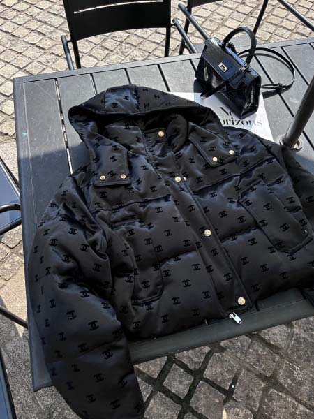 2025年11月23日入荷秋冬新作Chanelダウンジャケットファッション/誕生日プレゼント/贈り物 can工場