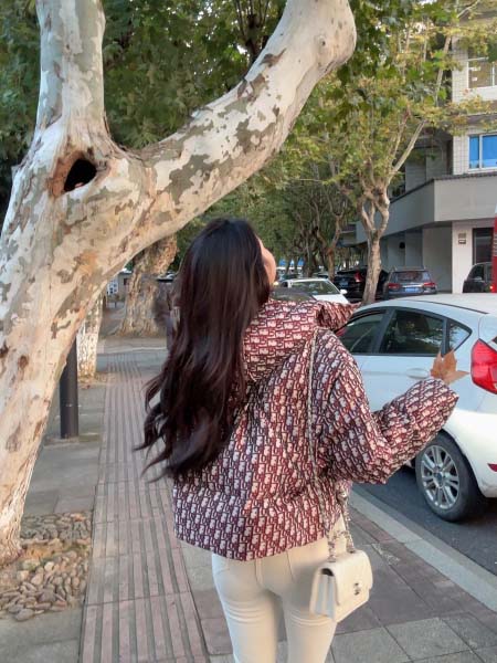 2025年11月23日入荷秋冬新作Dior ダウンジャケットファッション/誕生日プレゼント/贈り物 can工場