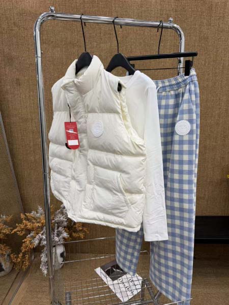 2025年11月23日入荷秋冬新作カナダ グースセット ファッション/誕生日プレゼント/贈り物 can工場