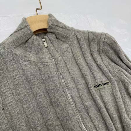 2025年11月24日入荷秋冬新作miumiuファッション/誕生日プレゼント/贈り物 can工場