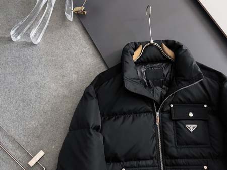 2025年11月25日入荷秋冬新作Pradaダウンジャケット高級なプレゼント/誕生日プレゼント/高品質/メンツ/記念品/ wenzhou工場