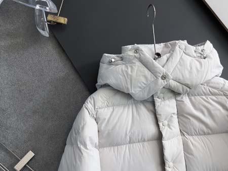 2025年11月26日入荷秋冬新作Monclerダウンジャケット高級なプレゼント/誕生日プレゼント/高品質/メンツ/記念品/ wenzhou工場