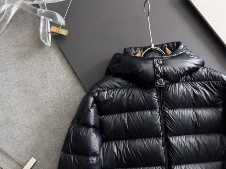 2025年11月26日入荷秋冬新作Monclerダウンジャケット高級なプレゼント/誕生日プレゼント/高品質/メンツ/記念品/ wenzhou工場