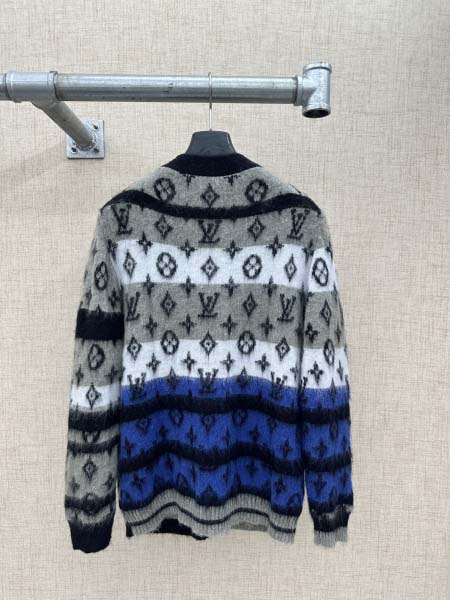 2025年11月27日秋冬新作Louis Vuitton ニットカーディガン  高品質人気商品/LDF工場
