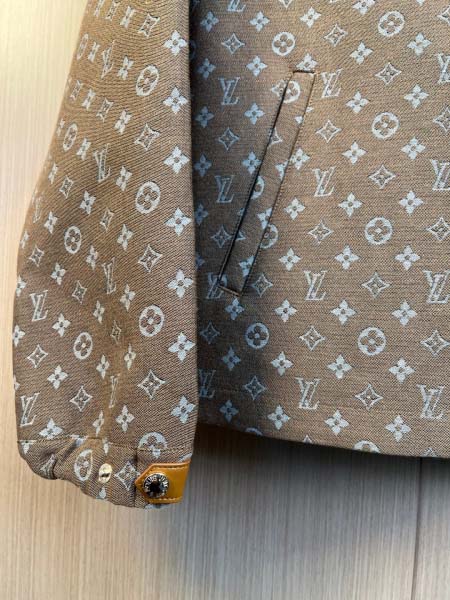 2025年11月30日秋冬新作ルイヴィトンジャケット高品質人気商品/LDF工場