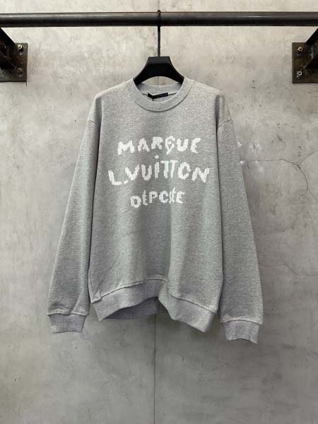 2025年11月3日秋冬新作 LOUIS VUITTONスウ...