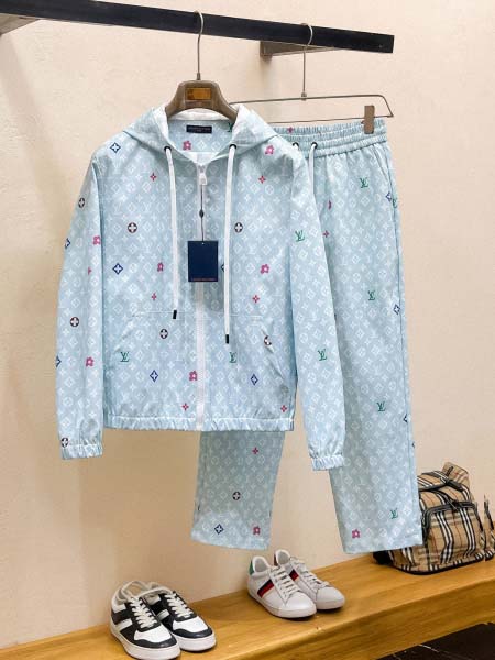 2025年11月5日秋冬新作Louis vuitton上下高...