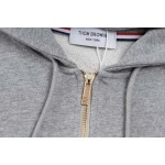 2025年11月7日秋冬新作Thom browneパーカー高品質人気商品/LDF工場