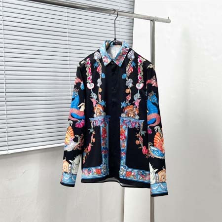 2025年11月8日秋冬新作Versaceシャツ高品質人気商...