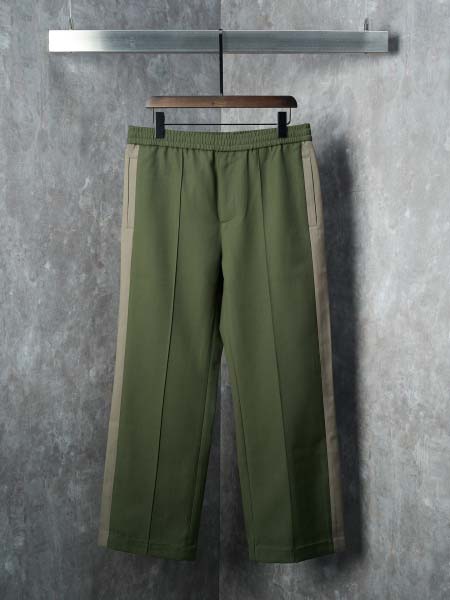 2025年11月9日秋冬新作GUCCIズボン超厳選★入手困難...