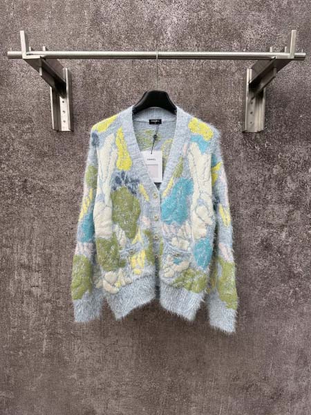 2025年11月9日秋冬新作Chanel ニットカーディガン...