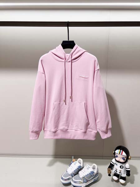 2025年11月11日秋冬新作BALENCIAGAスウェット...