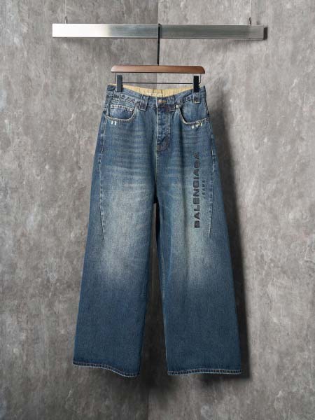 2025年11月11日秋冬新作Balenciagaデニムパン...