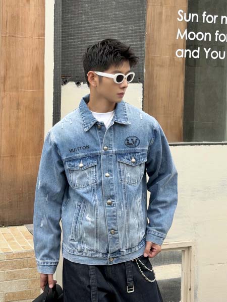 2025年11月11日秋冬新作Louis Vuitton半袖...