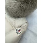 2025年11月12日秋冬新作Moncler 女性ダウンジャケット人気商品/LDF工場