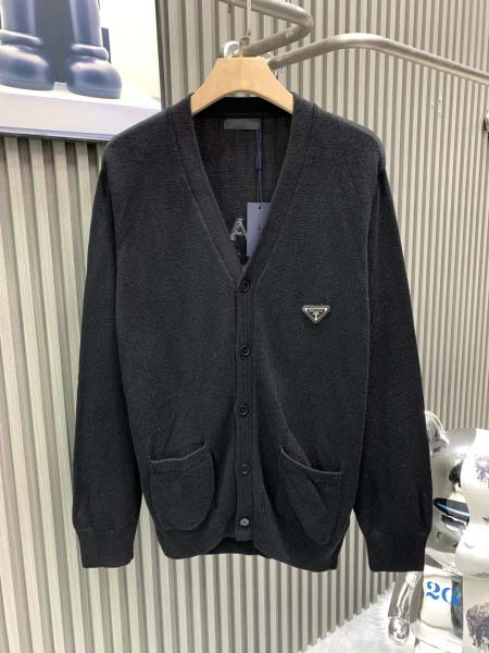 2025年11月13日秋冬新作Prada ニットカーディガン...