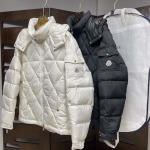 2025年11月14日秋冬新作Monclerダウンジャケット高品質人気商品/QIU工場