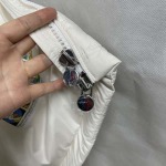 2025年11月14日秋冬新作Monclerダウンジャケット高品質人気商品/QIU工場