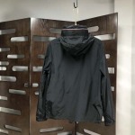 2025年11月14日秋冬新作Monclerジャケット高品質人気商品/QIU工場