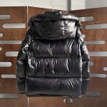 2025年11月14日秋冬新作Monclerダウンジャケット高品質人気商品/QIU工場