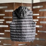 2025年11月14日秋冬新作Monclerダウンベスト高品質人気商品/QIU工場