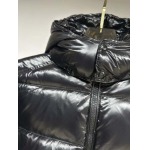 2025年11月14日秋冬新作Monclerダウンジャケット高品質人気商品/QIU工場