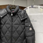 2025年11月14日秋冬新作Monclerダウンジャケット高品質人気商品/QIU工場