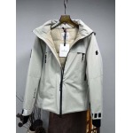 2025年11月14日秋冬新作Monclerダウンジャケット高品質人気商品/QIU工場