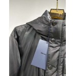 2025年11月14日秋冬新作PRADAダウンジャケット高品質人気商品/QIU工場