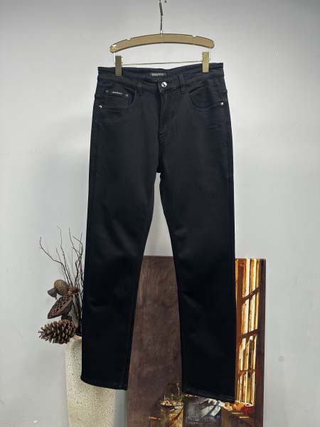 2025年11月14日秋冬新作Burberryジーパン高品質...