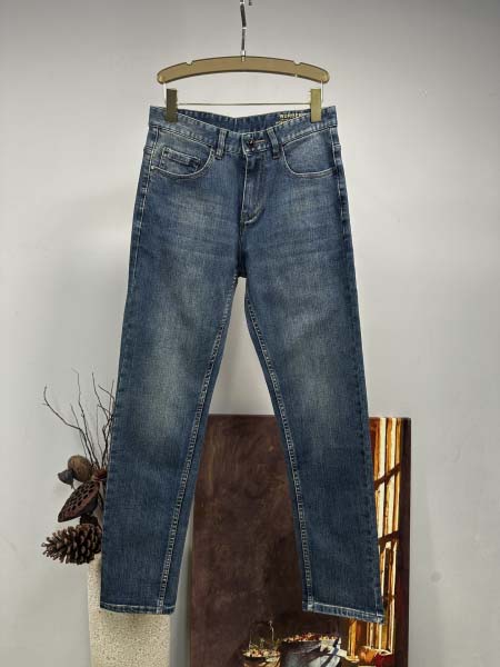 2025年11月14日秋冬新作Burberryジーパン高品質...