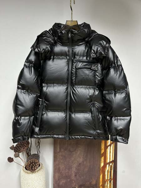 2025年11月14日秋冬新作Pradaダウンジャケット高品...