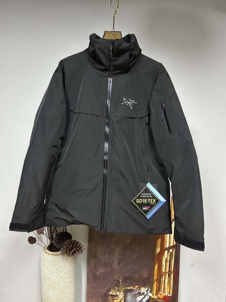 2025年11月14日秋冬新作ARCTERYXダウンジャケッ...