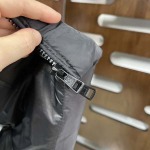 2025年11月14日秋冬新作Monclerダウンジャケット高品質人気商品/QIU工場