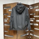 2025年11月14日秋冬新作Monclerジャケット高品質人気商品/QIU工場