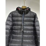 2025年11月14日秋冬新作Monclerダウンジャケット高品質人気商品/QIU工場