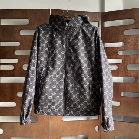 2025年11月17日秋冬新作Gucciジャケット高品質人気...