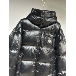 2025年11月17日秋冬新作Monclerダウンジャケット高品質人気商品/QIU工場