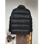 2025年11月17日秋冬新作Monclerダウンジャケット高品質人気商品/QIU工場