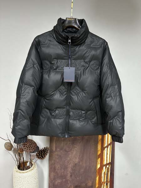 2025年11月17日秋冬新作Louis vuittonダウ...