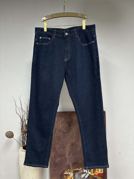 2025年11月17日秋冬新作Pradaジーパン高品質人気商...