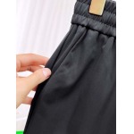 2025年11月17日秋冬新作Prada上下高品質人気商品/QIU工場