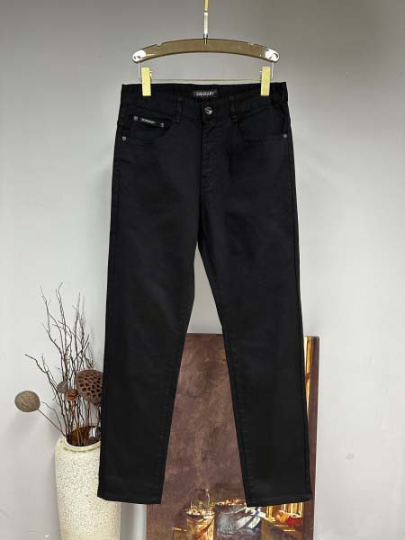 2025年11月17日秋冬新作Burberryジーパン高品質...